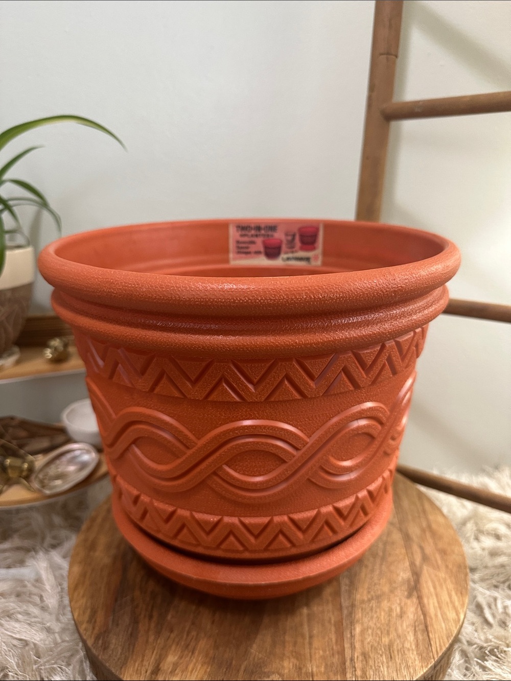 Vintage LAWNWARE TWO•IN•ONE Plastic Planter Reversible Saucer Terracotta Tone - Picture 6 of 17